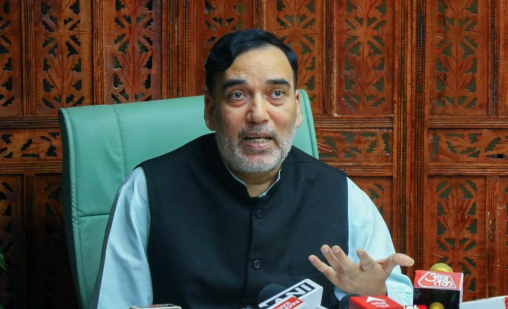 AAP Leader Gopal Rai Cornered BJP on The Allocation of Funds for 'Mahila Samridhi Yojana'